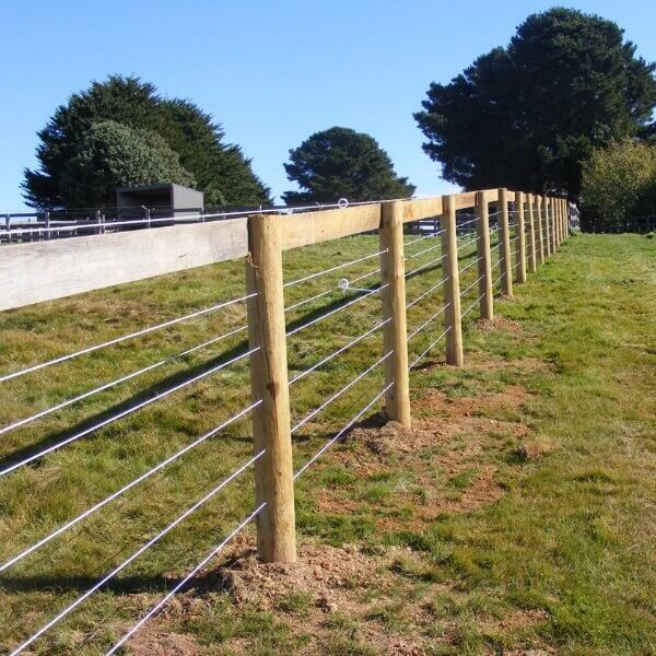 Border Line Horse Fence